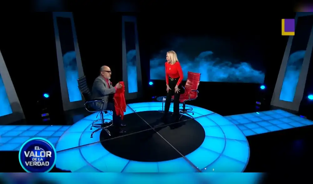 Laura Bozzo se transforma en Ricardo Gareca y pide que le apliquen bótox en vivo Laura Bozzo se transforma en Ricardo Gareca y pide que le apliquen bótox en vivo