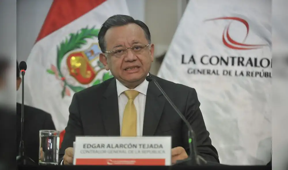 Contralor es posesionario de terreno en playa Cerro Azul