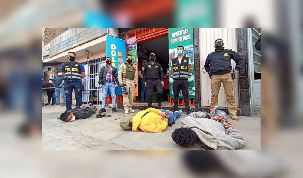 La Jefatura Operativa de Investigación Criminal de Lima Norte estuvo a cargo del seguimiento y captura de la banda criminal. (Foto: Joel Robles / GLR - URPI) La Jefatura Operativa de Investigación Criminal de Lima Norte estuvo a cargo del seguimiento y captura de la banda criminal. (Foto: Joel Robles / GLR - URPI)