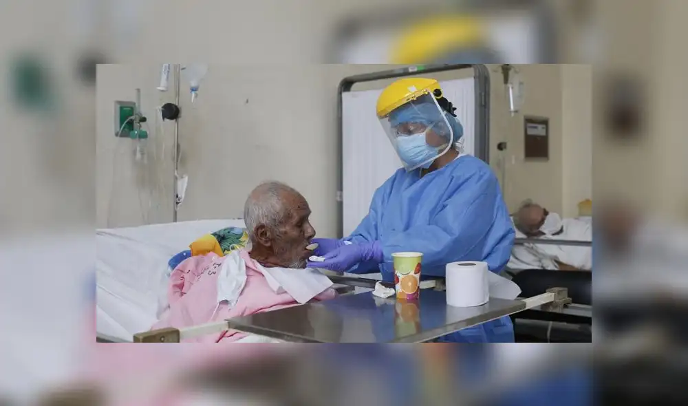 Don Valerio se recuperó gracias a los cuidados del personal médico del Hospital Dos de Mayo. (Foto: Ministerio de Salud) Don Valerio se recuperó gracias a los cuidados del personal médico del Hospital Dos de Mayo. (Foto: Ministerio de Salud)