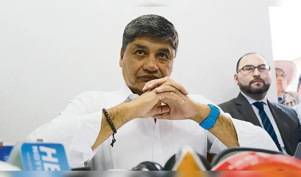 ONPE confirma triunfo de Omar Candia en Arequipa y Víctor Hugo Rivera se resigna