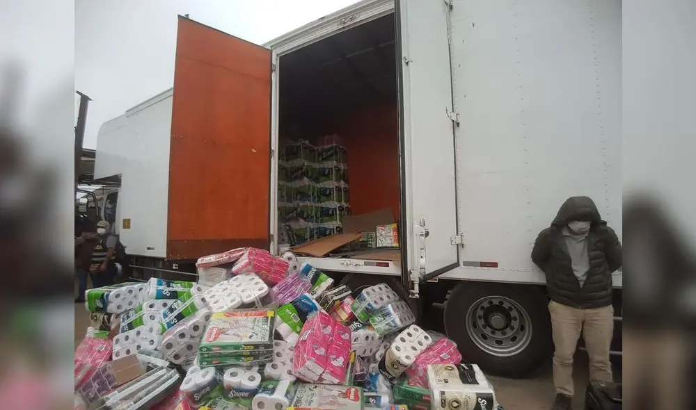 Lurin: Encuentran camión robado con productos sanitarios / Creditos: Grace Mora /URPI-GLR Lurin: Encuentran camión robado con productos sanitarios / Creditos: Grace Mora /URPI-GLR