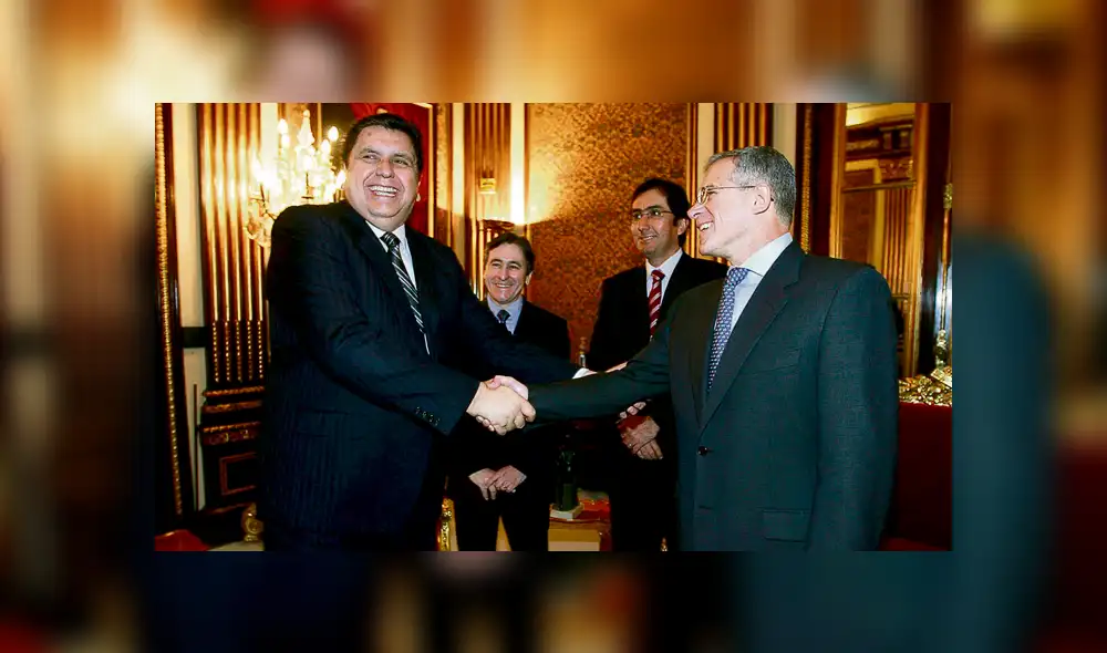 Camargo Correa planeó financiar campaña de García Camargo Correa planeó financiar campaña de García