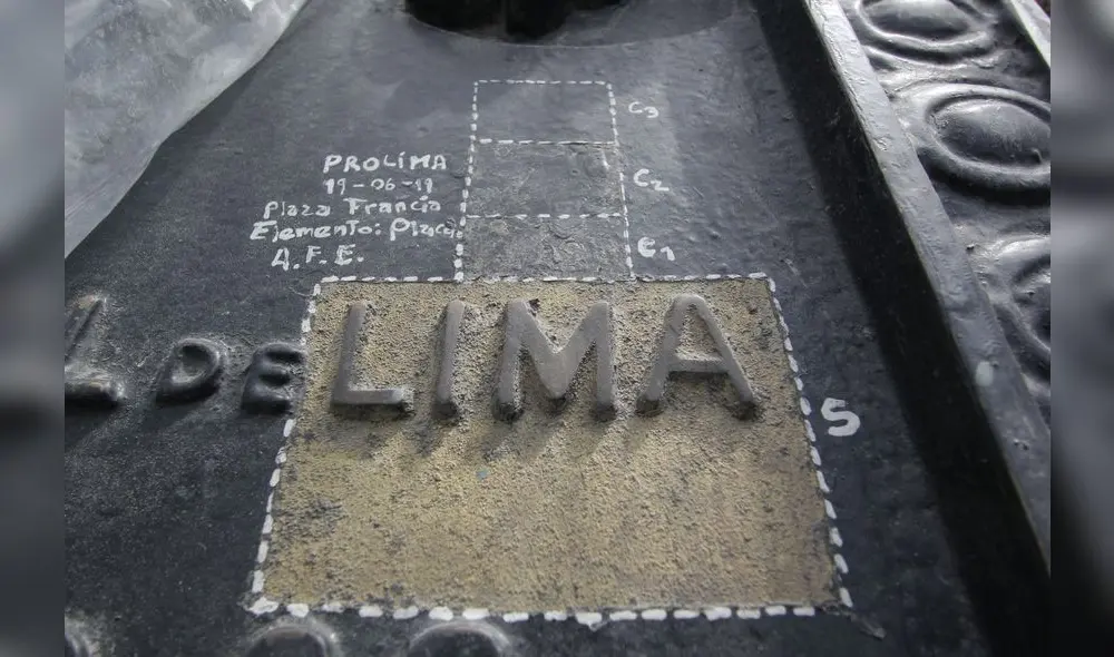 21-08-19 ANTONIO MELGAREJO REMODELACION DE ESCULTURAS PLAZA FRANCIA