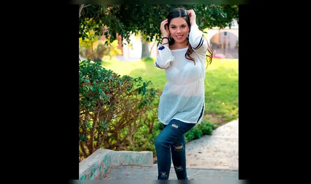 Difunden el Whatsapp de la ‘Chica Badabun’ y fans la llaman [VIDEO]