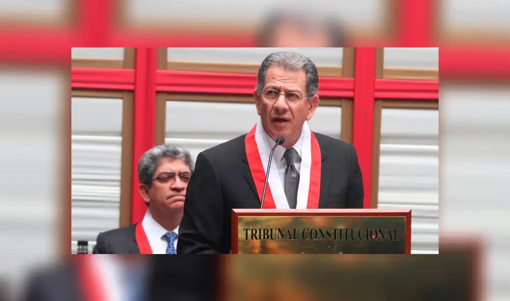 Óscar Urviola: La ratificación de mi voto sobre ley antitránsfuga es mi derecho 