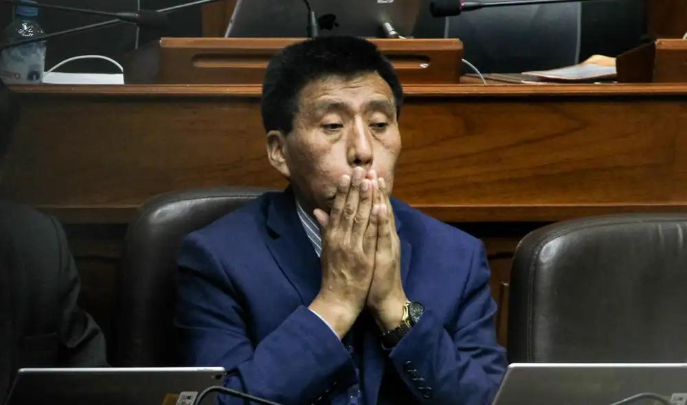 Richard Acuña y Moisés Mamani fueron denunciados ante la Comisión de Ética del Congreso. Foto: La República. Richard Acuña y Moisés Mamani fueron denunciados ante la Comisión de Ética del Congreso. Foto: La República.
