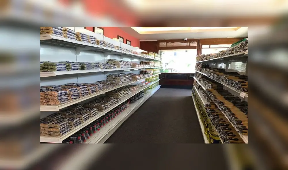 Pastelería San Antonio ahora ofrece diversos productos alimenticios. Fuente: Fernando Díaz / Twitter. Pastelería San Antonio ahora ofrece diversos productos alimenticios. Fuente: Fernando Díaz / Twitter.