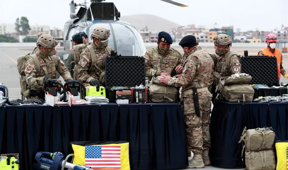 Se realizó una ceremonia donde participó el ministro de Defensa. Foto: FAP Se realizó una ceremonia donde participó el ministro de Defensa. Foto: FAP
