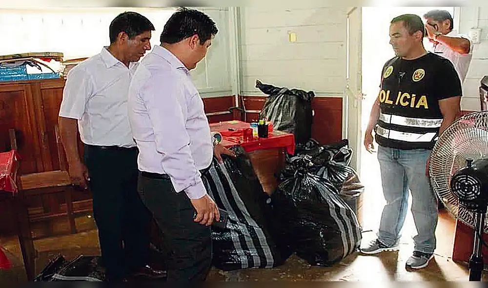 Custodia. Roger Guevara puso en custodia expedientes.