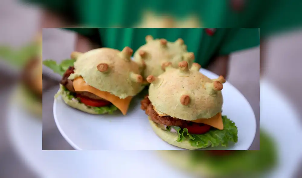 ‘Coronaburgers’: hombre crea hamburguesas con forma del virus para perderle el miedo [FOTOS]