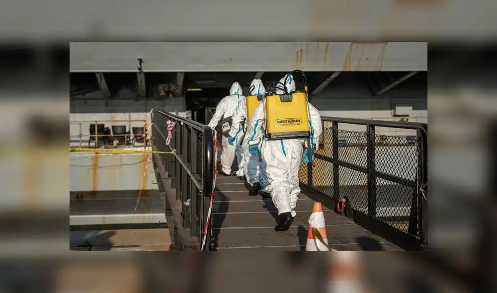 Autoridades de Francia desmintieron los rumores acerca de los infectados en el 'Charles de Gaulle'. Foto: EFE