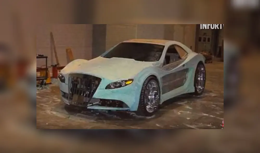 Desliza para ver el cambio de este auto que sorprendió a todos en Facebook. Foto: Captura. Desliza para ver el cambio de este auto que sorprendió a todos en Facebook. Foto: Captura.