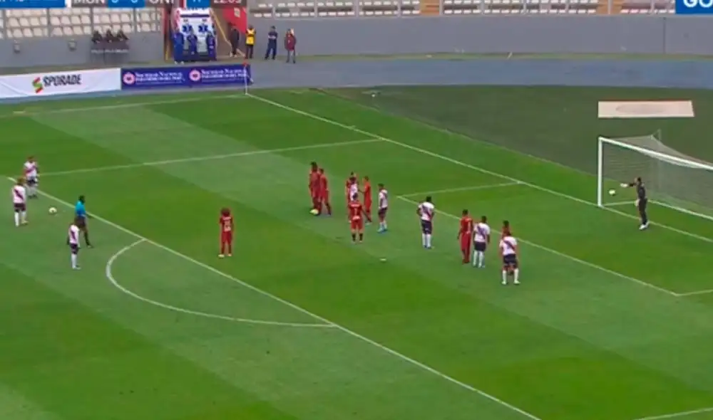 Universitario vs. Municipal