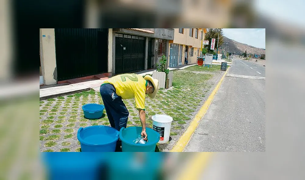 HOY EL PUEBLO DE CONGATA EN EL DISTRITO DE UCHUMAYO AMANECIO SIN EL SERVICIO DE AGUA POTABLE DEBIDO A LAS FUERETES LLUVIAS QUE SOPORTA AREQUIPA 