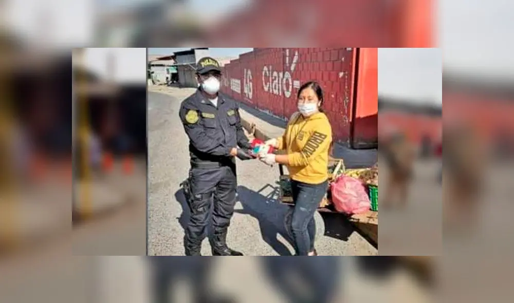 Policía le entregó dinero a la mujer que lo perdió en mercado de Tacna. Policía le entregó dinero a la mujer que lo perdió en mercado de Tacna.