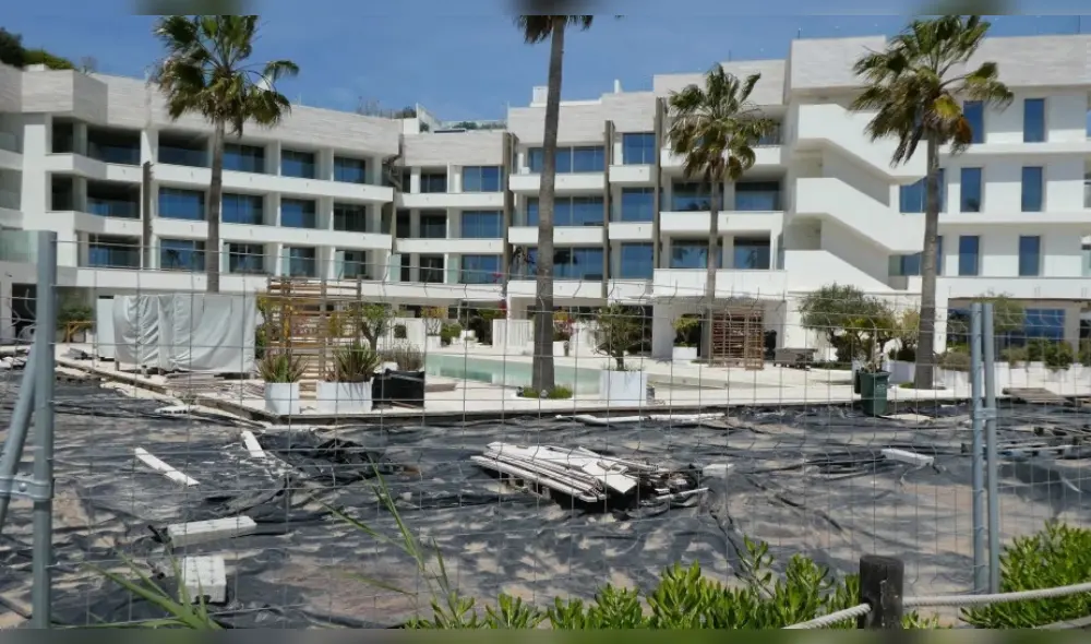 Los clubes y hoteles de Ibiza luchan por subsistir luego de ver caer sus ingresos. (Foto: BackGrid) Los clubes y hoteles de Ibiza luchan por subsistir luego de ver caer sus ingresos. (Foto: BackGrid)