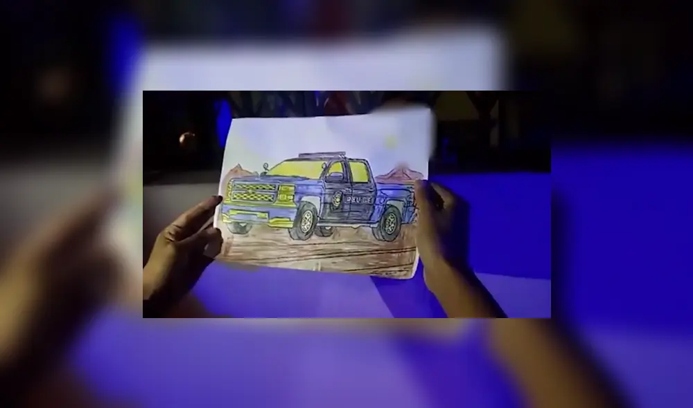Niño regala dibujo a policía que patrulla calles de Trujillo Niño regala dibujo a policía que patrulla calles de Trujillo