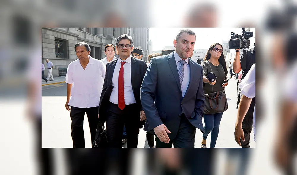 Explicación. José Domingo Pérez y Rafael Vela deberán acudir a la Junta a dar explicaciones. Explicación. José Domingo Pérez y Rafael Vela deberán acudir a la Junta a dar explicaciones.