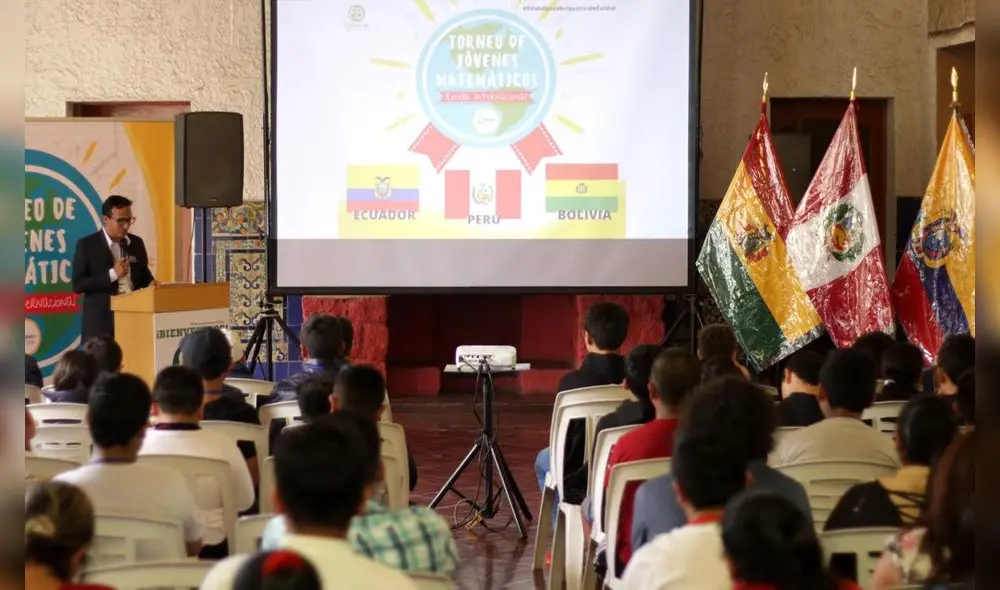 Olimpiada matemática se llevó a cabo en el Club Los Ángeles y en el colegio Saco Oliveros en el distrito de Chaclacayo. Olimpiada matemática se llevó a cabo en el Club Los Ángeles y en el colegio Saco Oliveros en el distrito de Chaclacayo.