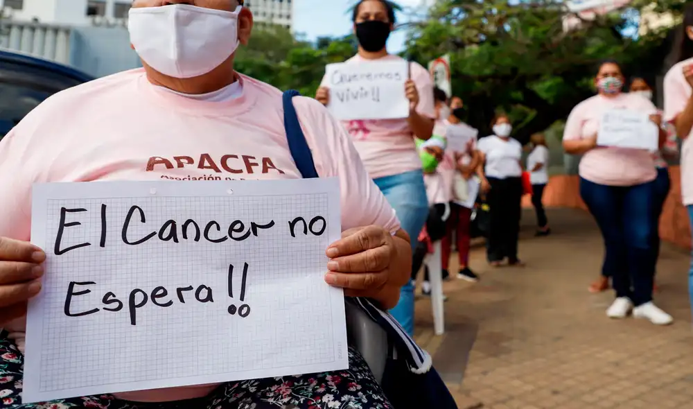 La mujer no pudo tratar su cáncer y falleció en agosto. Foto: EFE/referencial