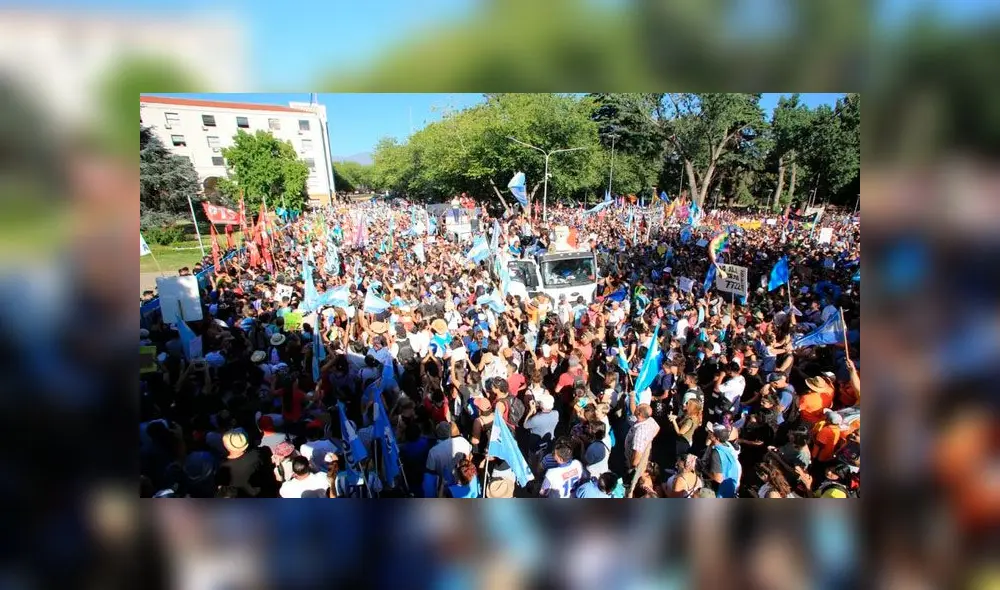Protestas en Mendoza contra la nueva ley 7722. Foto: Difusión