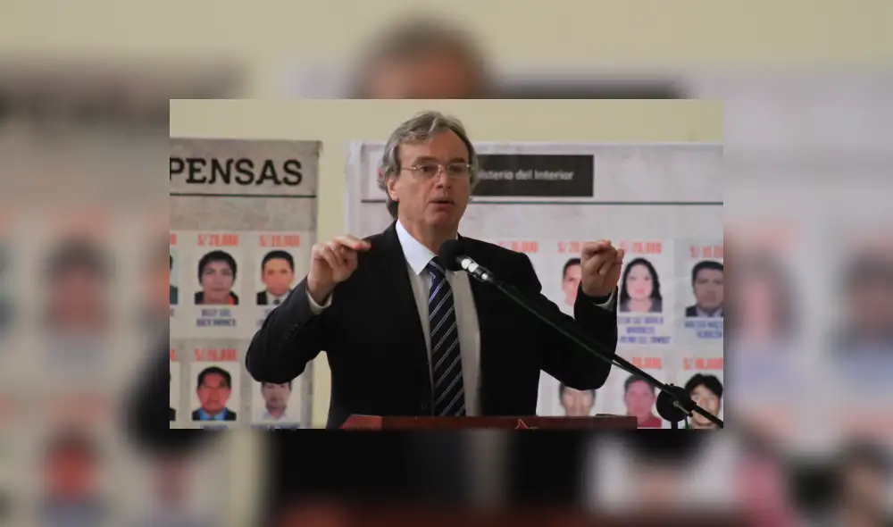 Basombrío y su llamado a la calma: “No hay saqueos en ningún lugar de Lima”