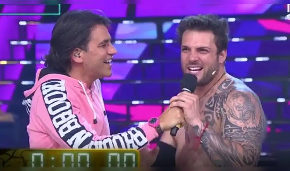 Nicola Porcella imita a Luis Miguel en Guerreros 2020