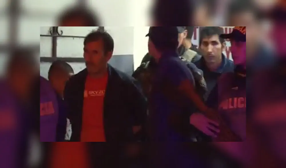 Justino y Hilmert Quillahuamán se encuentran detenidos en la Depincri de Ventanilla mientras son investigados. (Foto: Captura de video / América Noticias) Justino y Hilmert Quillahuamán se encuentran detenidos en la Depincri de Ventanilla mientras son investigados. (Foto: Captura de video / América Noticias)