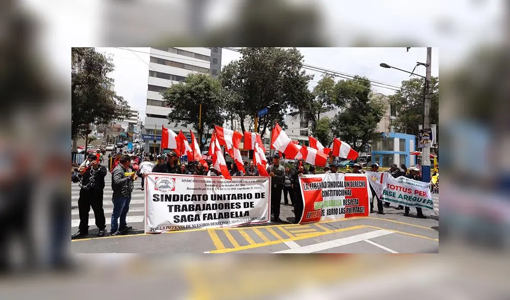 Trabajadores se sumaron al paro de 48 horas. Trabajadores se sumaron al paro de 48 horas.