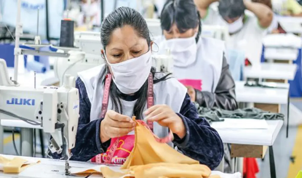 El porcentaje de utilidades que les corresponde a los trabajadores varía según el sector de la empresa. Foto: Andina