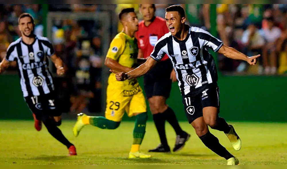 Botafogo goleó 3-0 a Defensa y Justicia y clasificó a la fase 2 de la Copa Sudamericana 2019 Botafogo goleó 3-0 a Defensa y Justicia y clasificó a la fase 2 de la Copa Sudamericana 2019