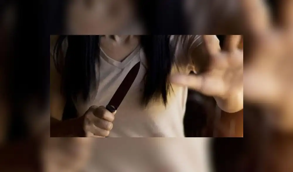 En la aldea de Amun, ubicada en el distrito de Apac, una mujer mutiló el miembro viril de su esposo porque él se negó a tener relaciones sexuales cuando ella estaba ebria. En la aldea de Amun, ubicada en el distrito de Apac, una mujer mutiló el miembro viril de su esposo porque él se negó a tener relaciones sexuales cuando ella estaba ebria.