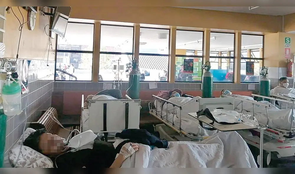 puno en emergencia. Los hospitales  de Puno ya no dan más, se habilitan camas en los pasillos para atender a pacientes