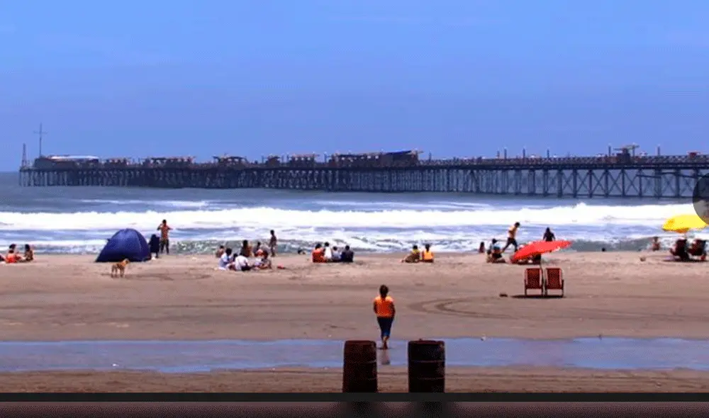 Los veraneantes no cumplen con las medidas sanitarias contra el coronavirus. Foto: Captura de Youtube/ Carlos Kroll.