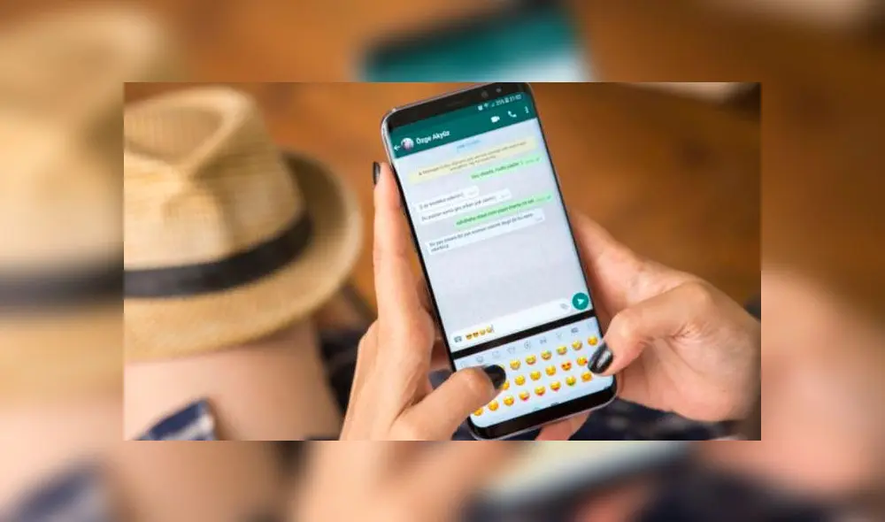 Solo tienes que descargar WhatsAuto para enviar mensajes de respuesta automática.