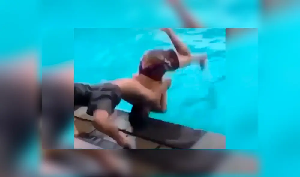 El chico jamás imaginó que viviría un trágico momento, luego de hacerle un 'suplex' a su amigo. Foto: captura El chico jamás imaginó que viviría un trágico momento, luego de hacerle un 'suplex' a su amigo. Foto: captura