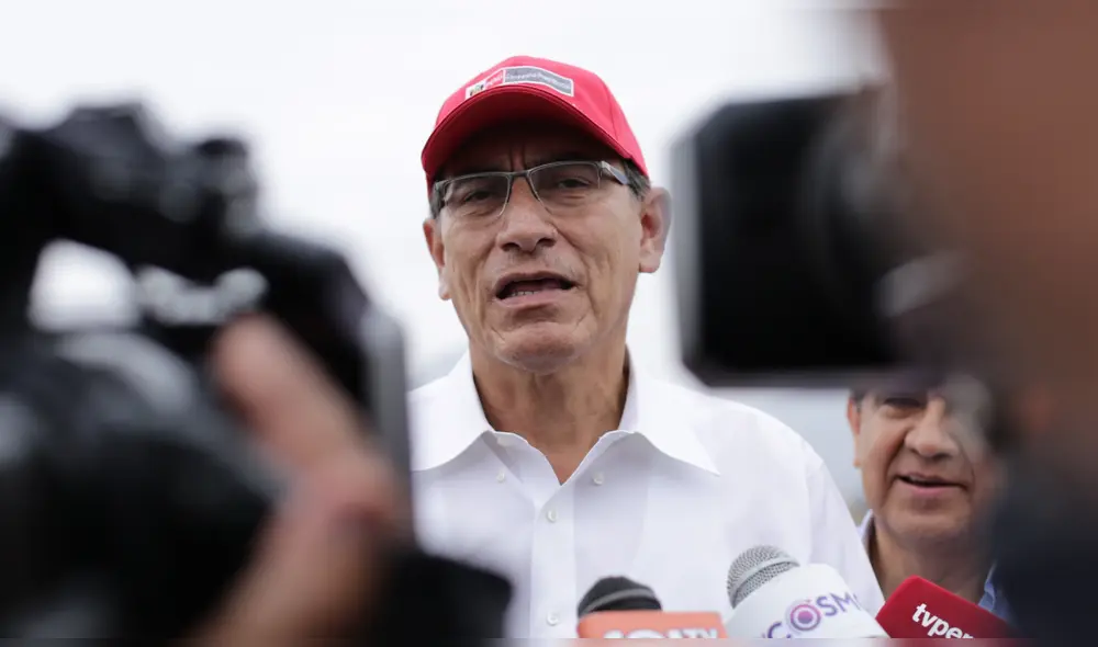 Jefe de Estado se pronunció esta mañana por el incendio en Villa El Salvador. Foto: La República Jefe de Estado se pronunció esta mañana por el incendio en Villa El Salvador. Foto: La República
