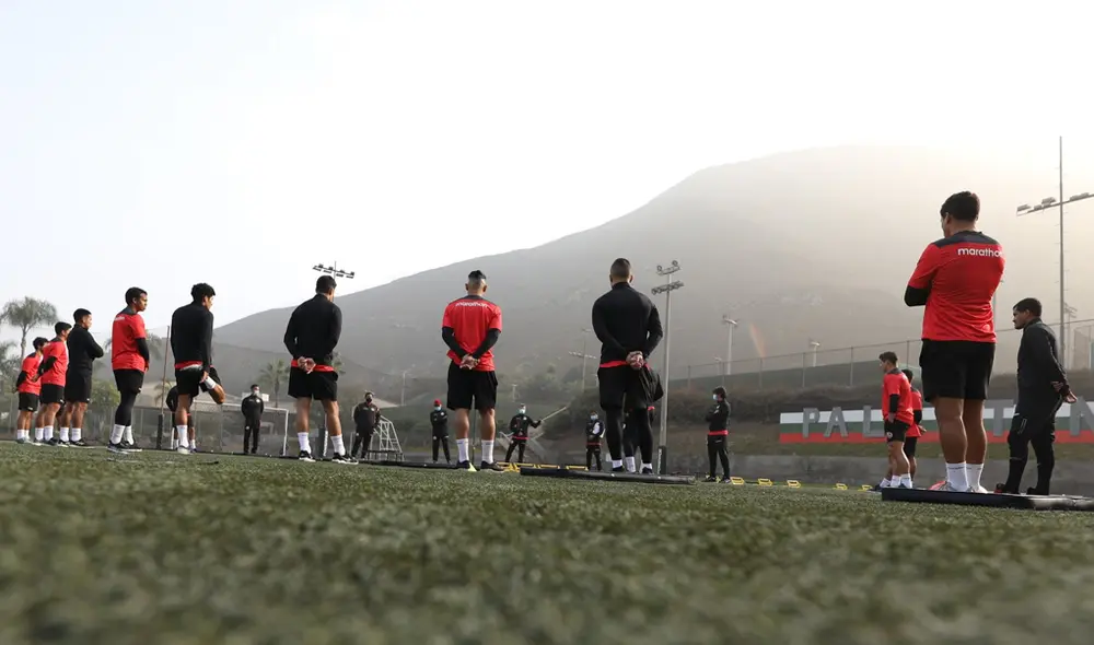 Entrenamiento del plantel completo de Universitario de Deportes. | Foto: Universitario