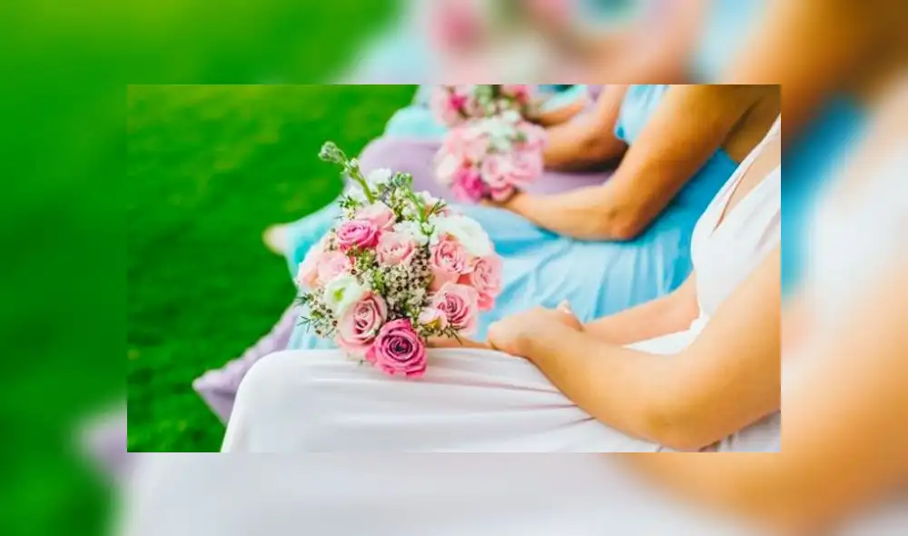 Le rompió la cabeza a su dama de honor por tener intimidad con su prometido