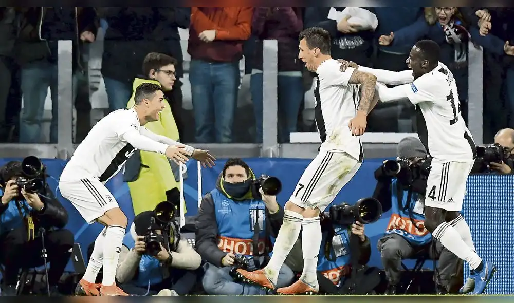 Juventus da el salto tras vencer a Valencia