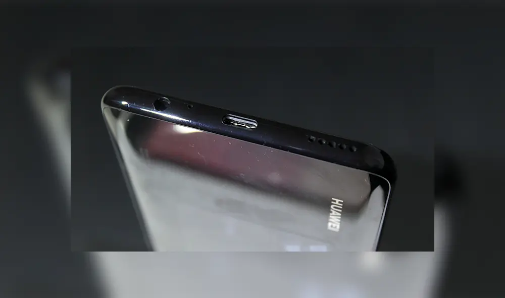 El Y9 Primer 2019 cuenta con puerto USB Tipo C y una entrada de 3.5mm. | Foto: La República