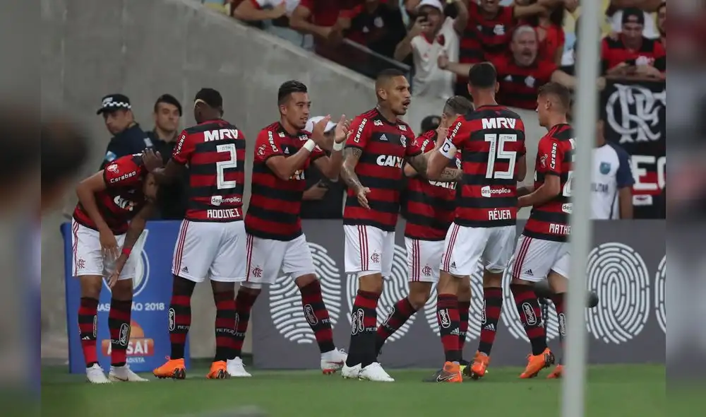 Flamengo sigue en la cima del Brasileirao
