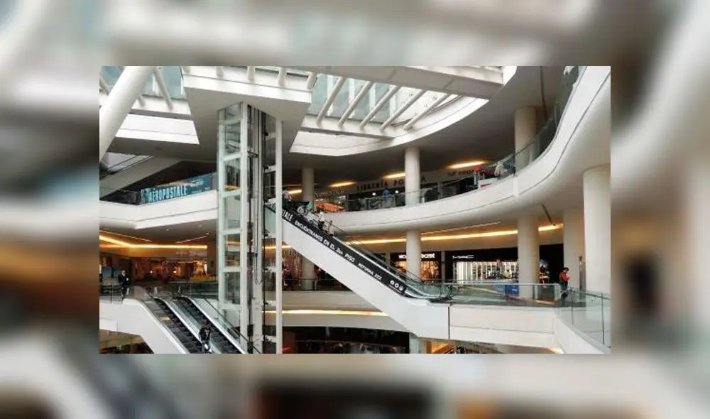 Reabren caso de mujeres transgénero que les prohibieron entrar al baño de damas [VIDEO] 