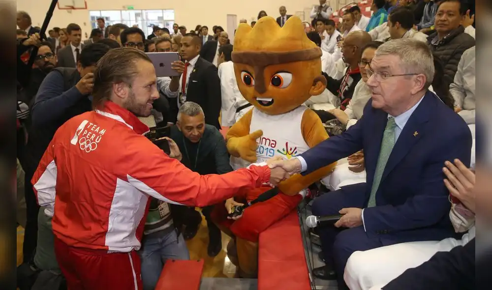 Presidente del COI visitó la Videna