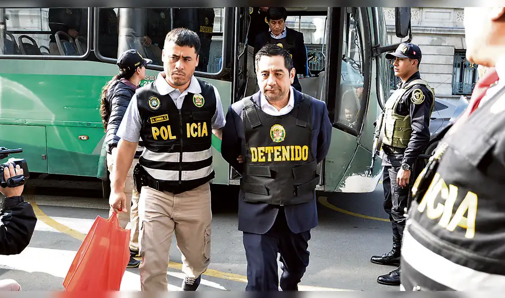 Testigo ratifica nexos íntimos de Cavassa en la ONPE y el CNM