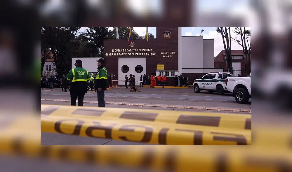Las primeras imágenes del atentado con coche bomba en escuela policial de Bogotá [FOTOS]