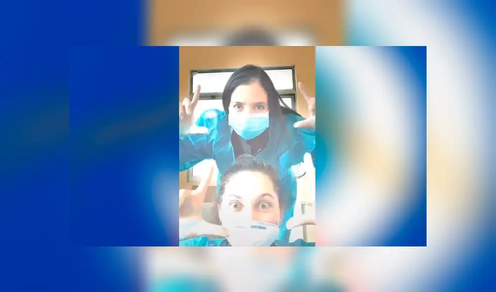 Desliza las fotografías para ver la peculiar parodia que hicieron dos doctoras al estilo de Sailor Moon. Foto: Camila Figueroa/TikTok