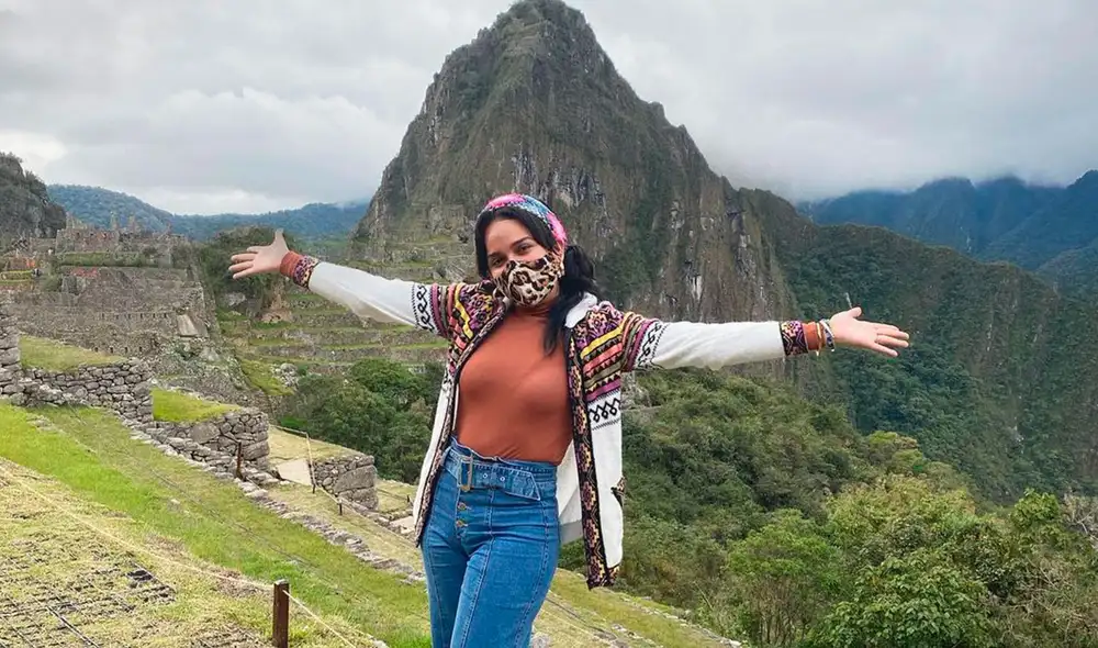 La cantante Daniela Darcourt se mostró orgullosa de sus orígenes tras participar en ceremonia de reapertura de Machu Picchu. Foto: Instagram Foto del perfil de @danieladarcourtoficial. La cantante Daniela Darcourt se mostró orgullosa de sus orígenes tras participar en ceremonia de reapertura de Machu Picchu. Foto: Instagram Foto del perfil de @danieladarcourtoficial.