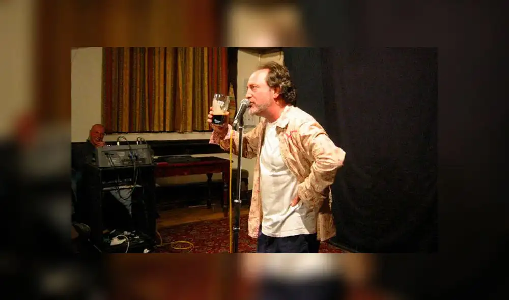 Ian Cognito: comediante muere en el escenario mientras el público se reía de su 'acto final'